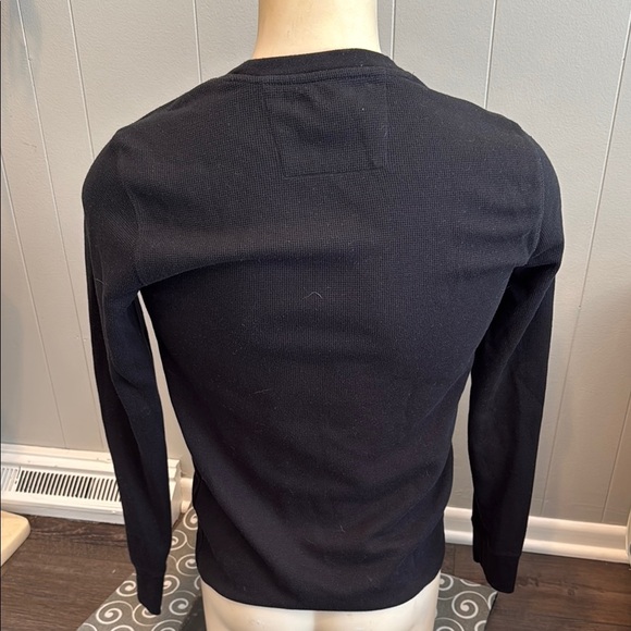 E Banana Republic Men’s Medium Black Crewneck Sweater - Picture 4 of 5